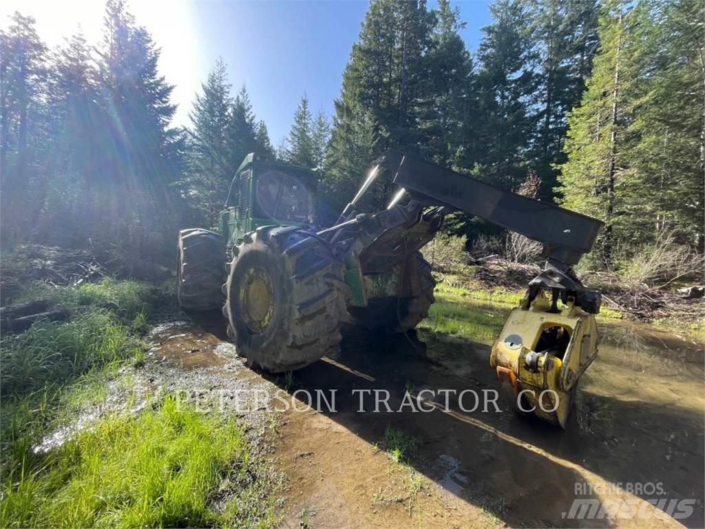 John Deere 648L Juontokoneet