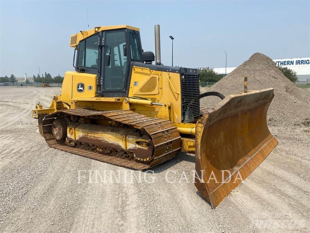 John Deere 750J Telaketjupuskutraktorit