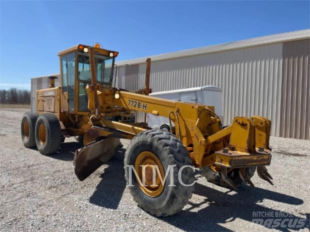 John Deere 772BH_JD Tiehöylät