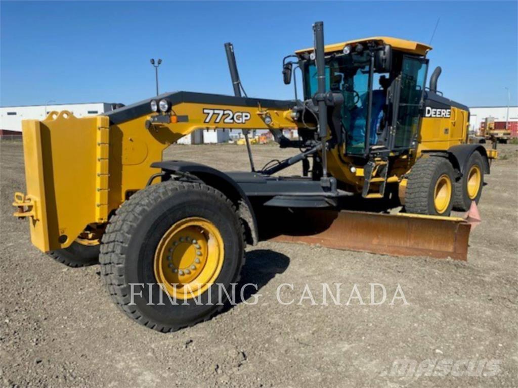 John Deere 772GP Tiehöylät