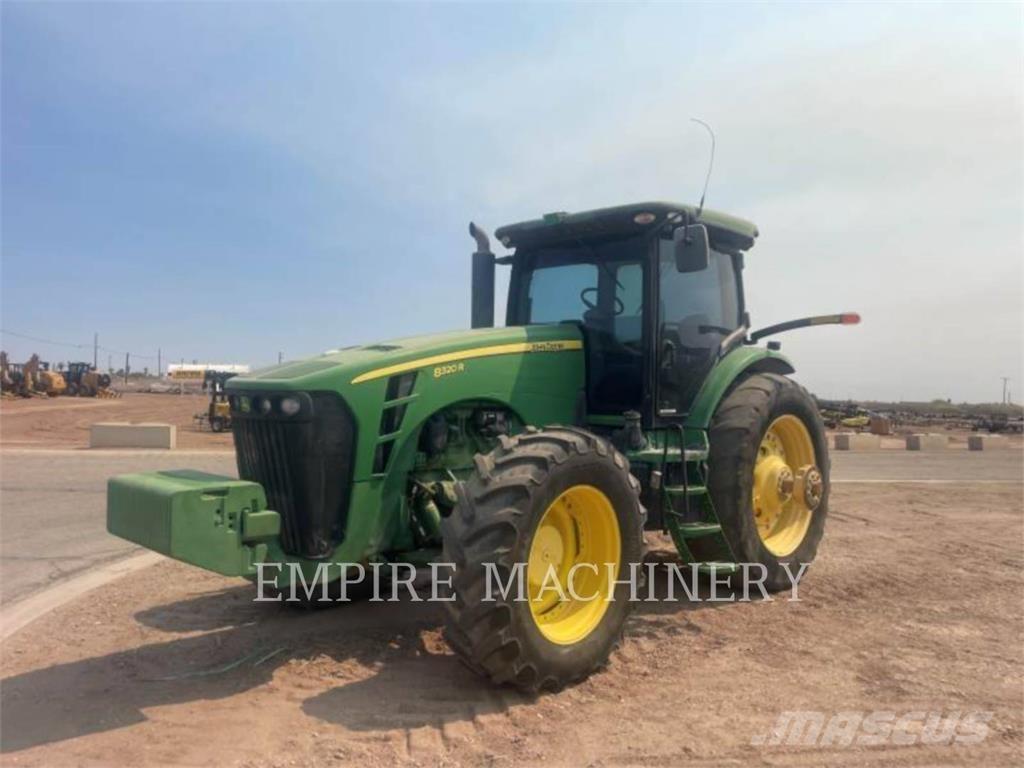 John Deere 8320R Traktorit