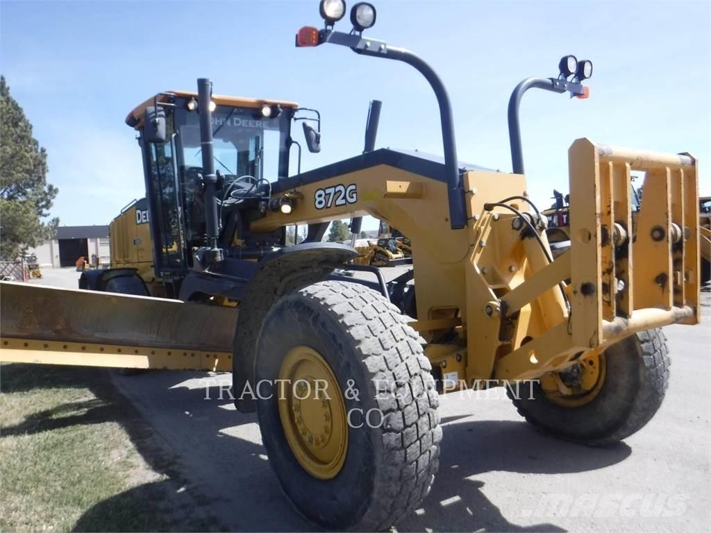 John Deere 872G Tiehöylät