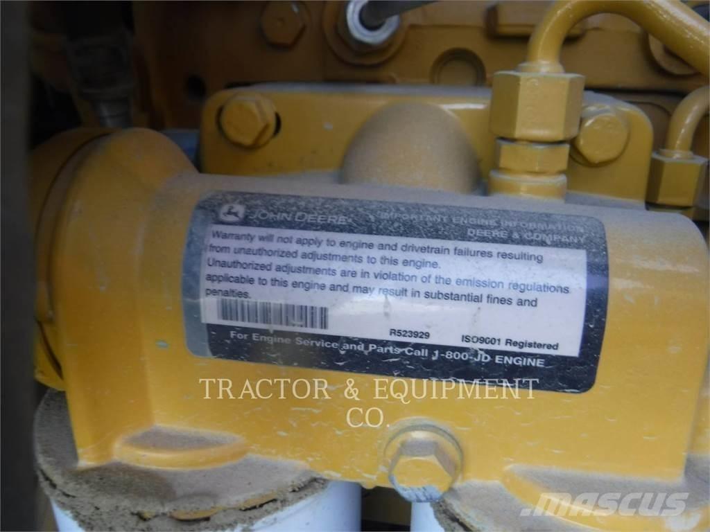 John Deere 872G Tiehöylät