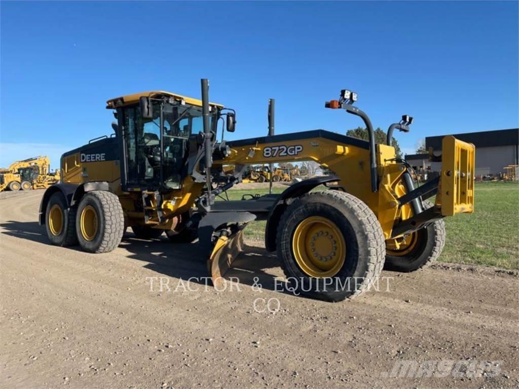 John Deere 872GP Tiehöylät