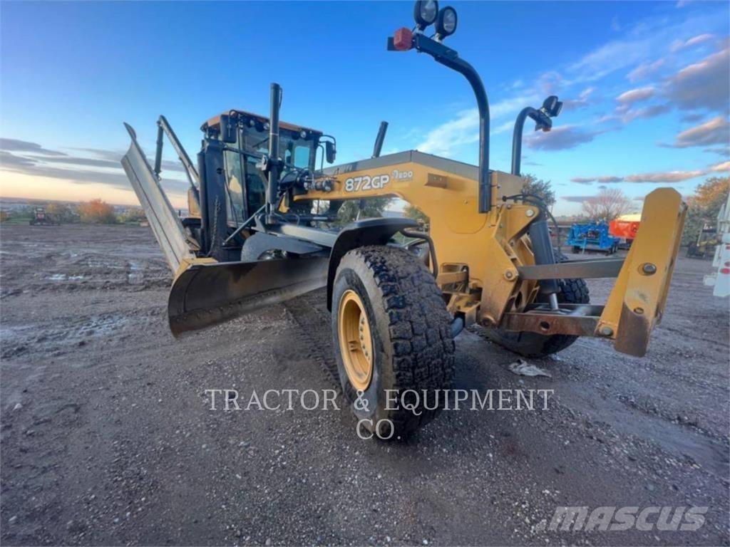 John Deere 872GP Tiehöylät