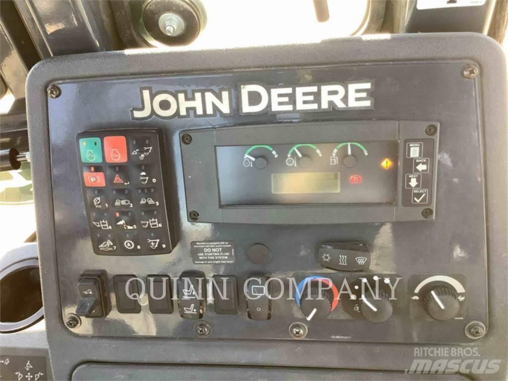 John Deere & CO. 410L Kaivurikuormaajat