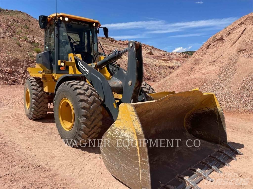 John Deere & CO. 544P Pyöräkuormaajat