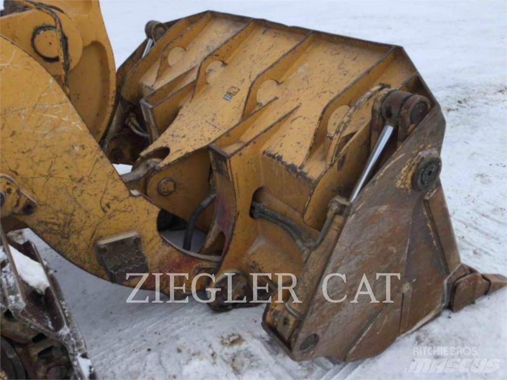 John Deere & CO. 755C Telakuormaajat