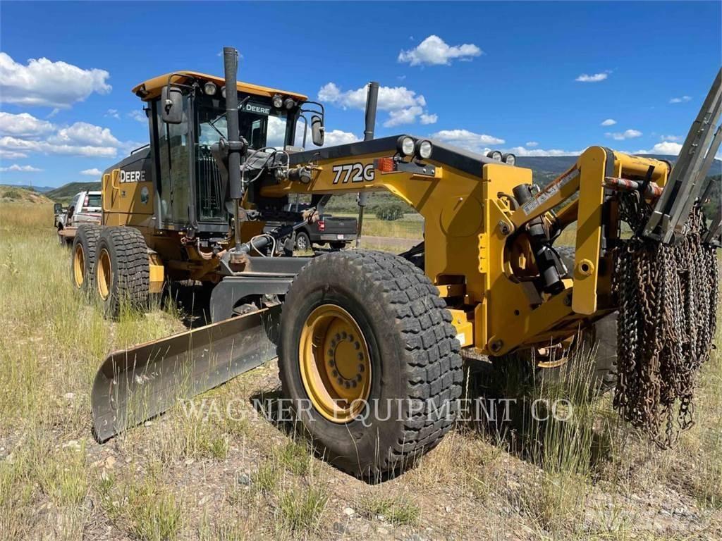 John Deere & CO. 772G AWD Tiehöylät