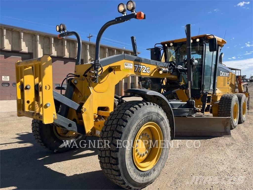 John Deere & CO. 772G AWD Tiehöylät