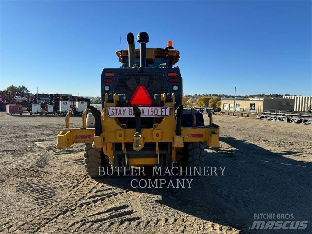 John Deere & CO. 772GP Tiehöylät