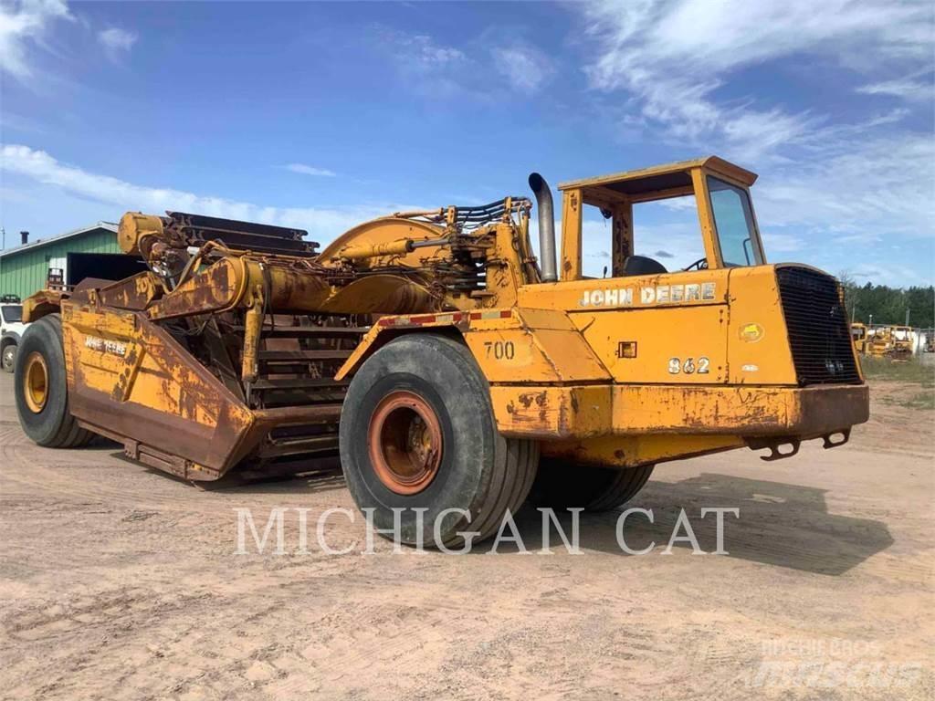 John Deere & CO. 862 Kaavinvaunut