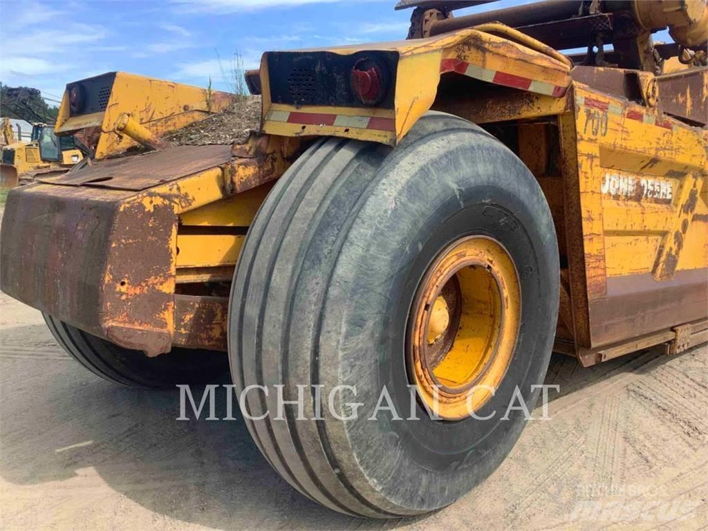 John Deere & CO. 862 Kaavinvaunut