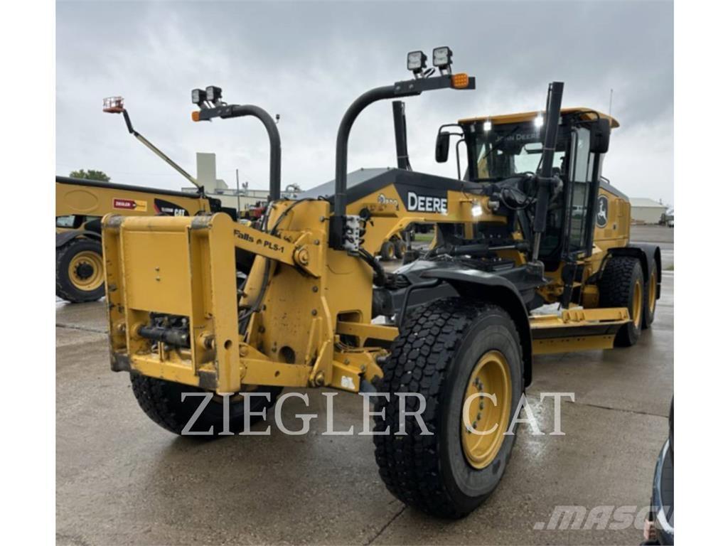 John Deere & CO. 872GP Tiehöylät