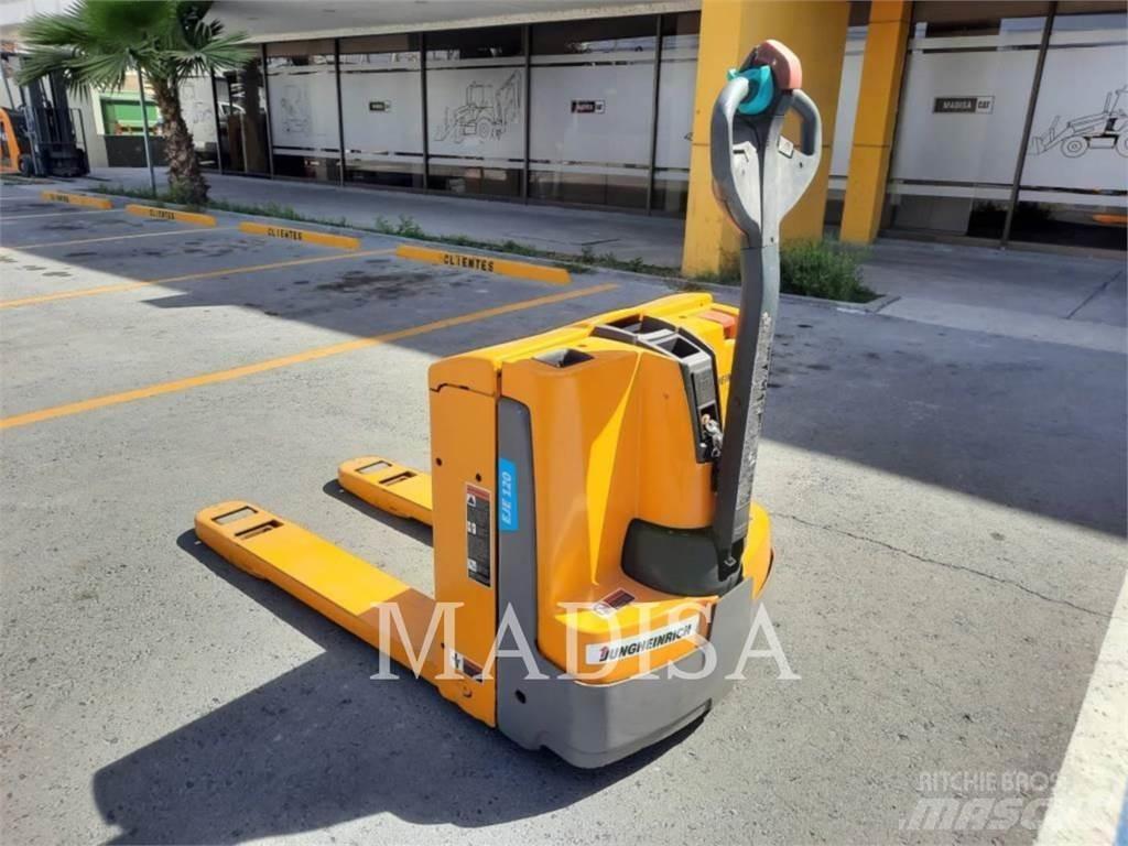 Jungheinrich EJE 120 Sähkötrukit