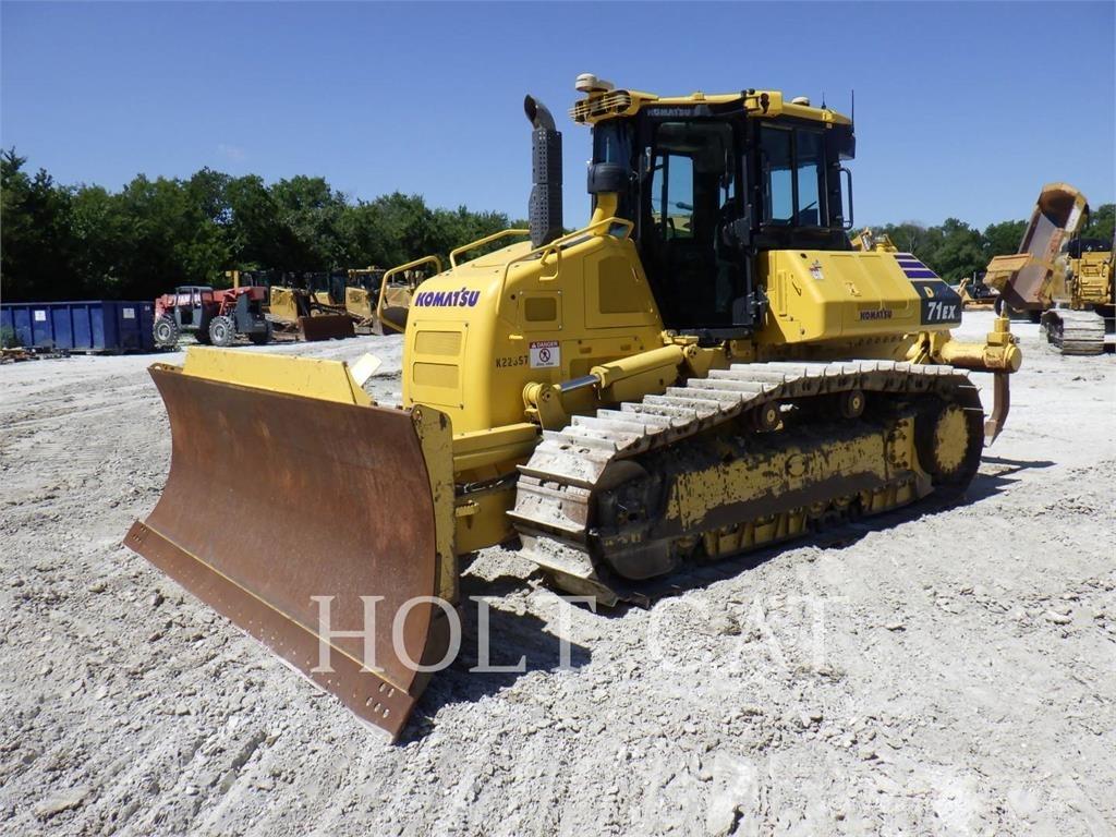 Komatsu D71EX-24 Telaketjupuskutraktorit