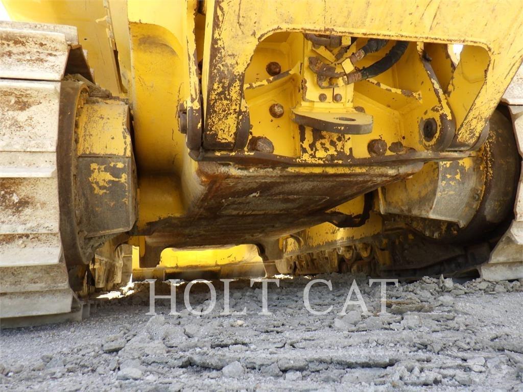 Komatsu D71EX-24 Telaketjupuskutraktorit