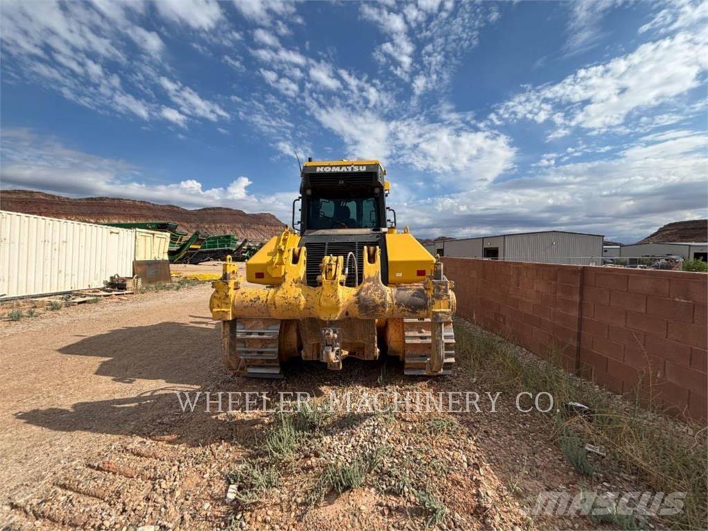 Komatsu D71EXI-24 Telaketjupuskutraktorit