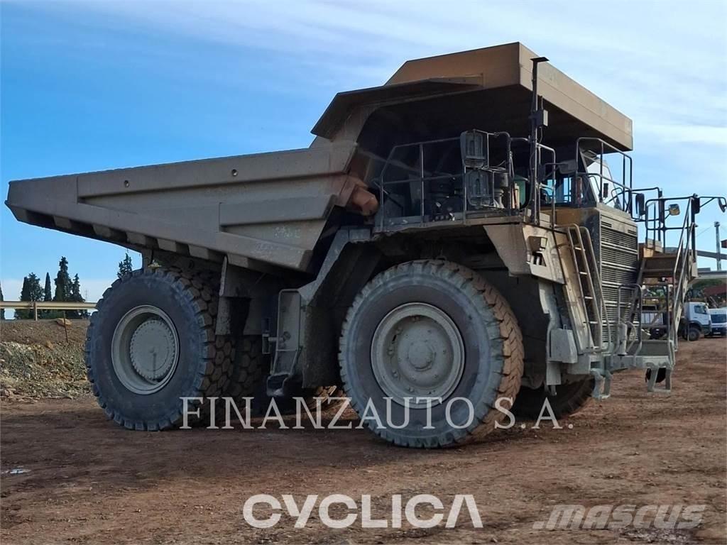 Komatsu HD785-7 Dumpperit
