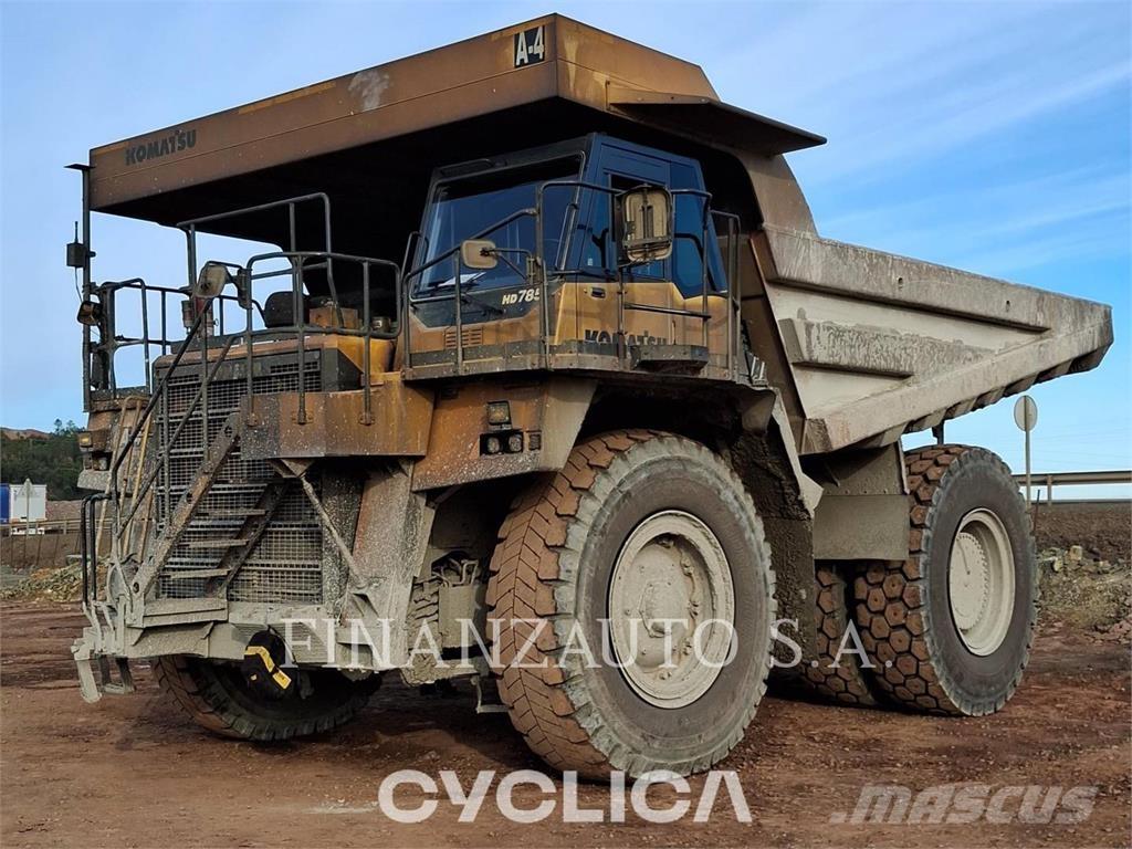 Komatsu HD785-7 Dumpperit