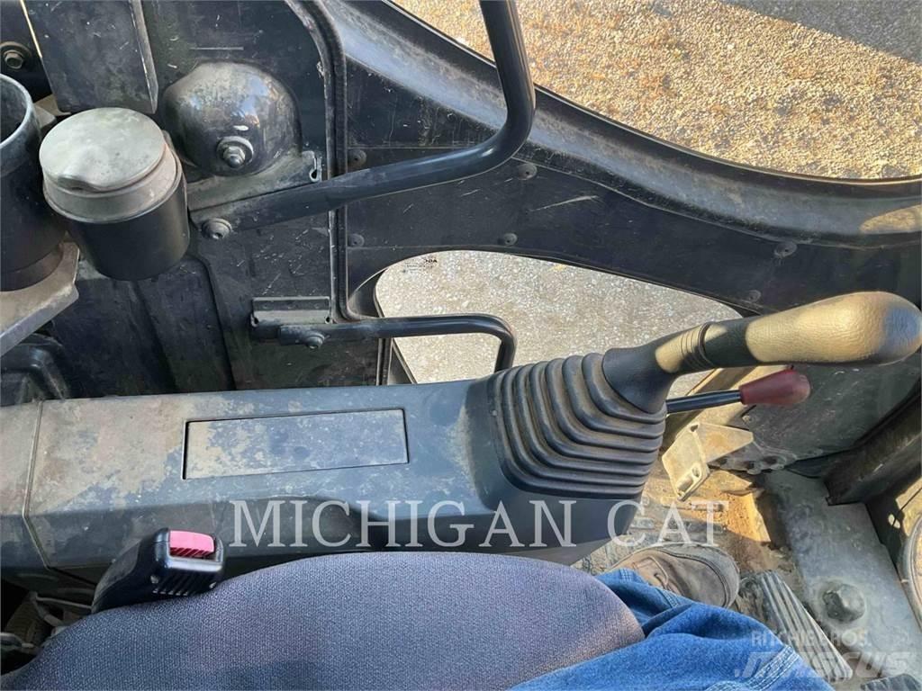 Komatsu PC128US Telakaivukoneet