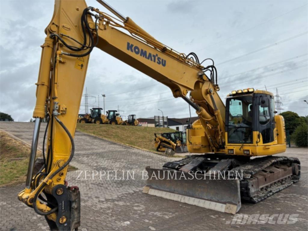 Komatsu PC228 Telakaivukoneet