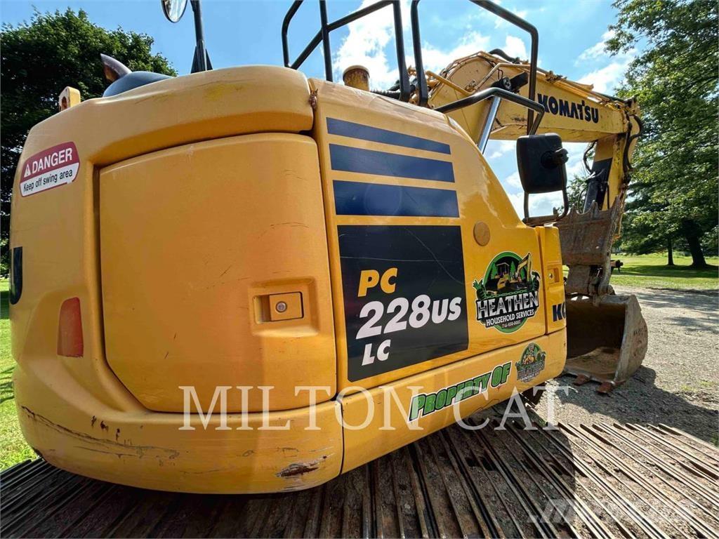 Komatsu PC228USLC-10 Telakaivukoneet