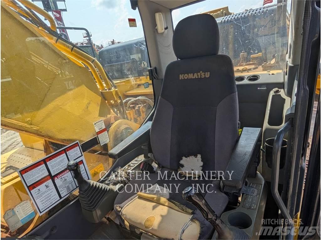 Komatsu PC490 Telakaivukoneet