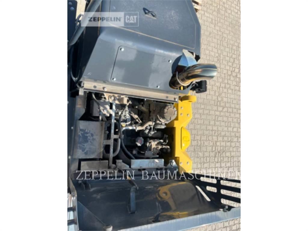Komatsu PW148-11 Pyöräkaivukoneet
