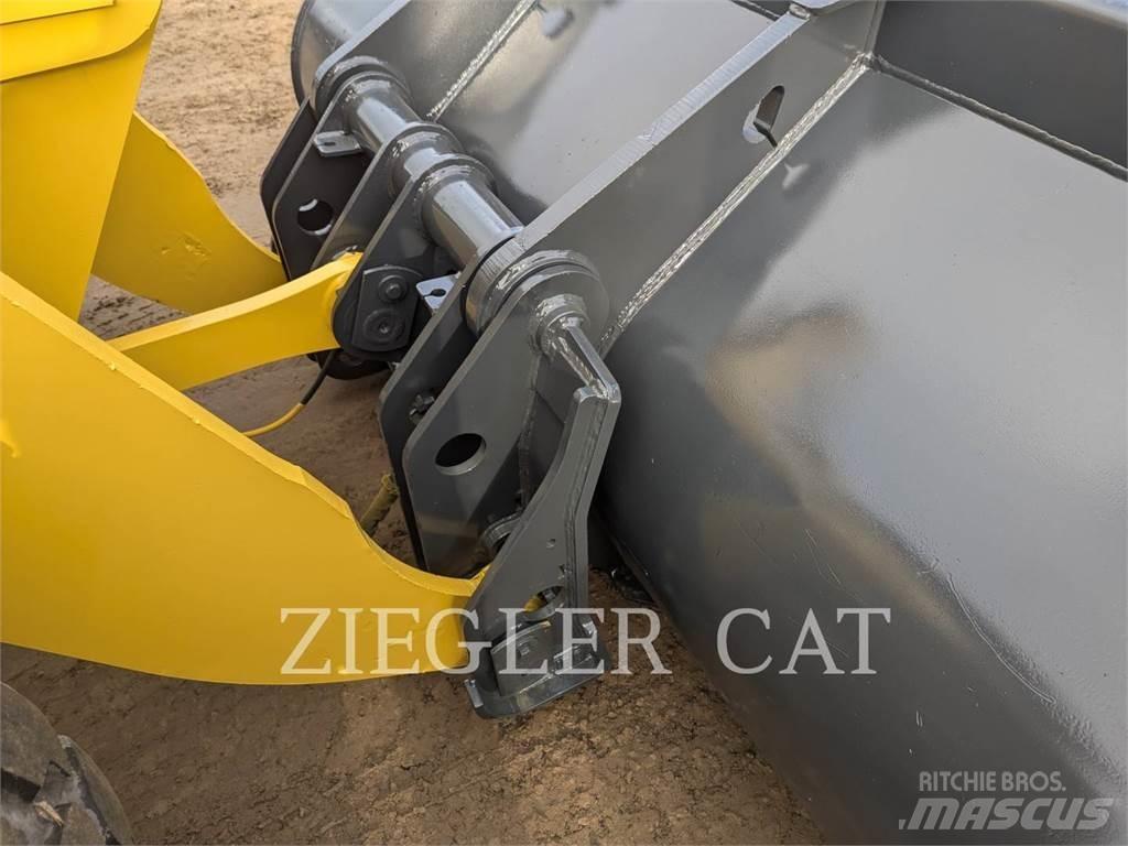 Komatsu WA250-5L Pyöräkuormaajat