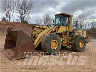 Komatsu WA500 Pyöräkuormaajat