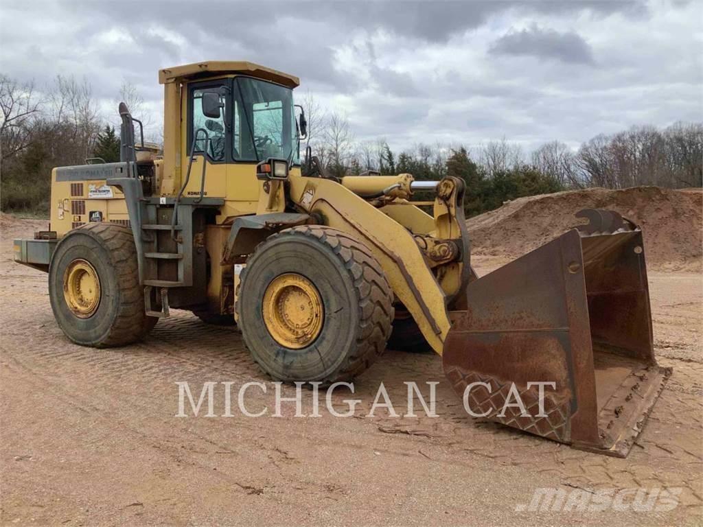 Komatsu WA500 Pyöräkuormaajat