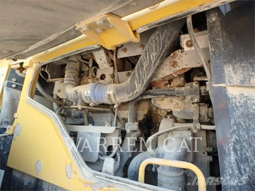 Komatsu WA500-7 Pyöräkuormaajat