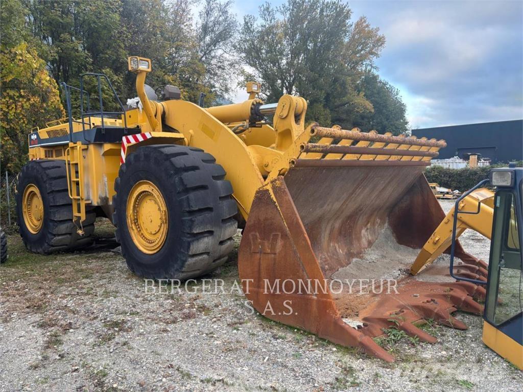 Komatsu WA700 Pyöräkuormaajat