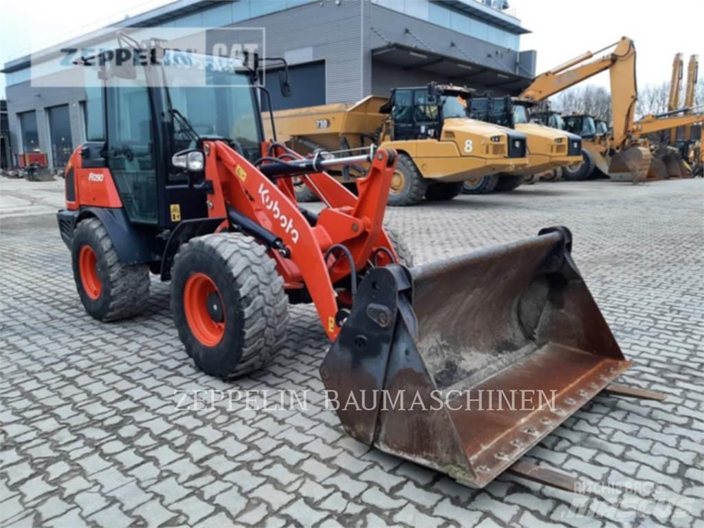 Kubota R090 Pyöräkuormaajat