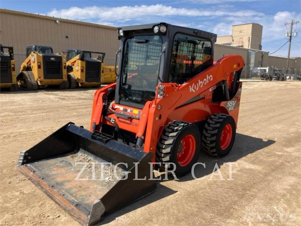 Kubota SSV65 Liukuohjatut kuormaajat