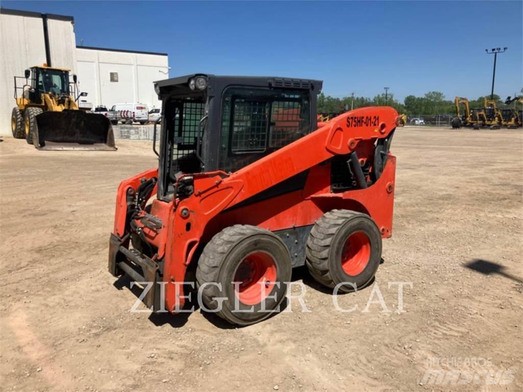 Kubota SSV75 Liukuohjatut kuormaajat