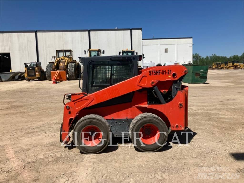 Kubota SSV75 Liukuohjatut kuormaajat