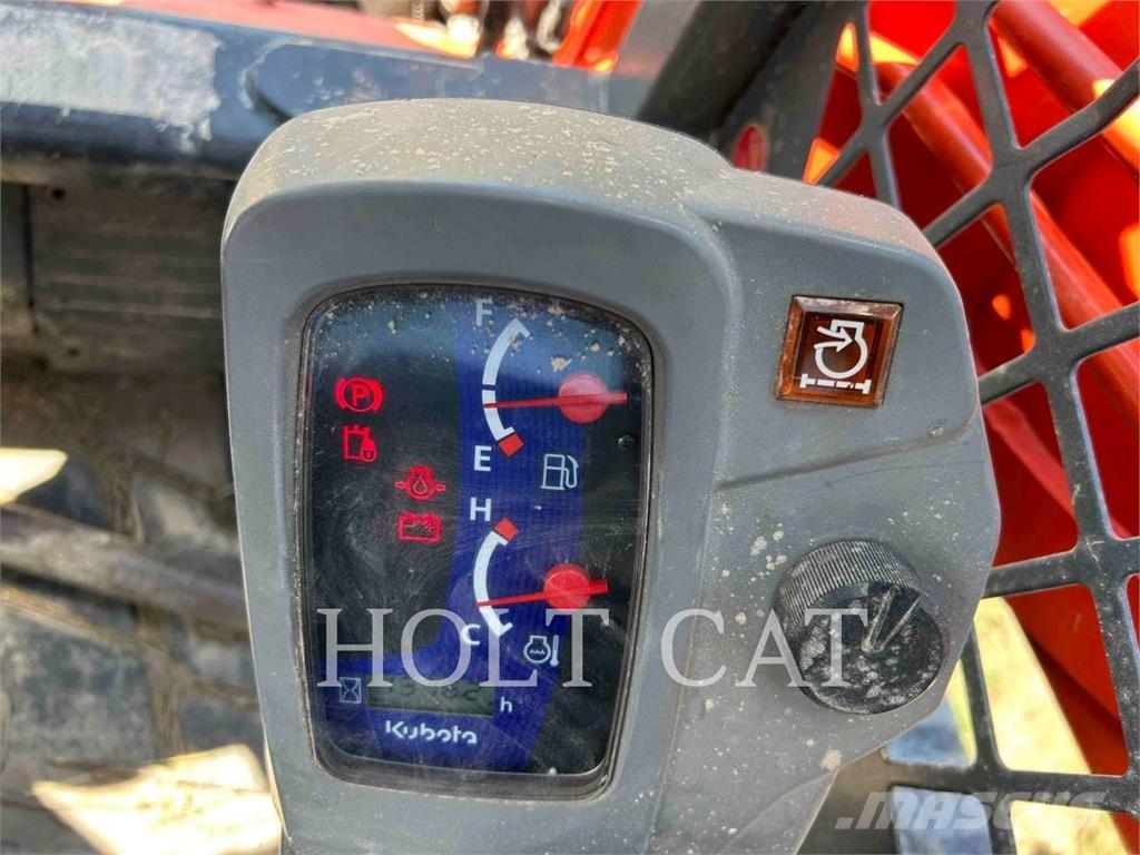 Kubota SVL75-2 Telakuormaajat