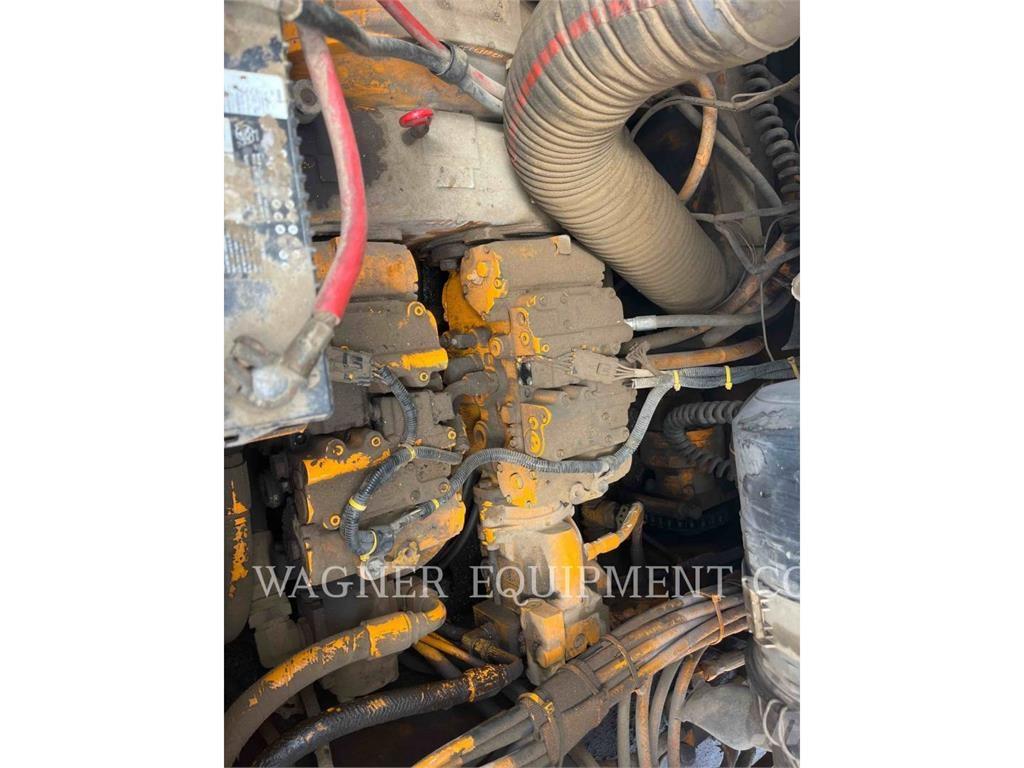 LeeBoy L8816 T Asfalttikoneet