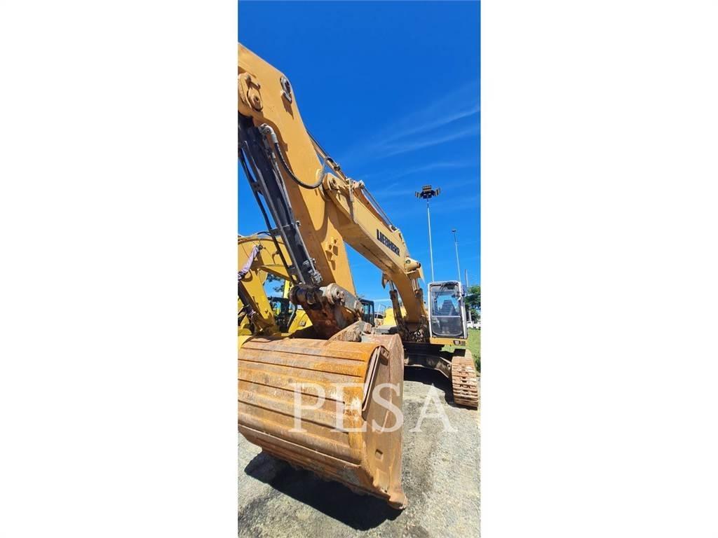 Liebherr 944 Telakaivukoneet