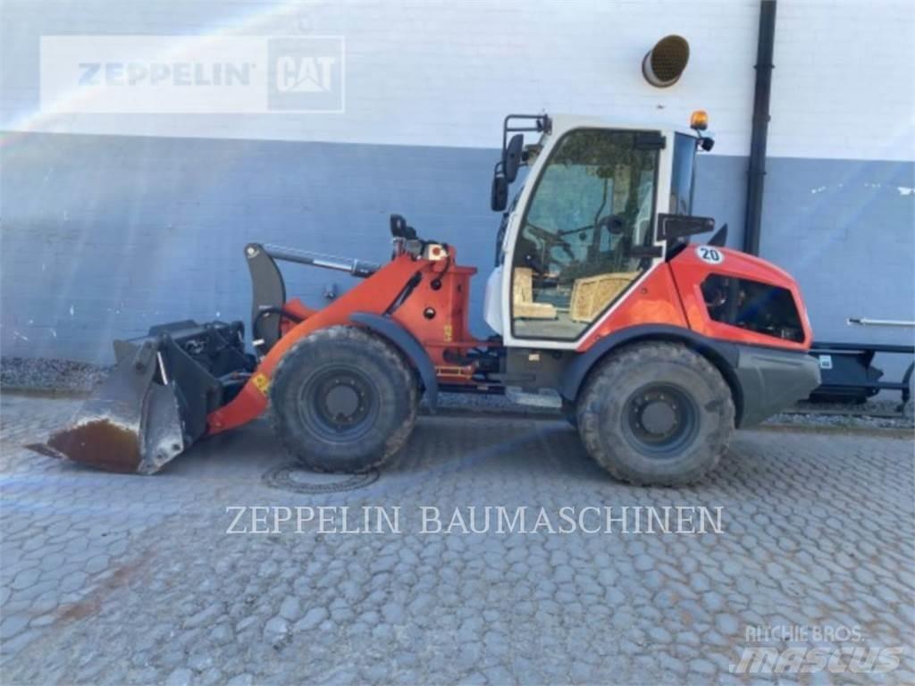Liebherr L506 Pyöräkuormaajat