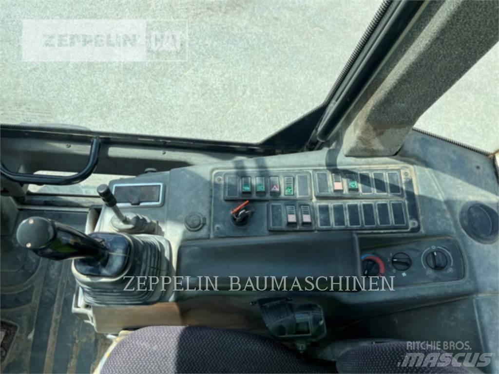 Liebherr L506 Pyöräkuormaajat