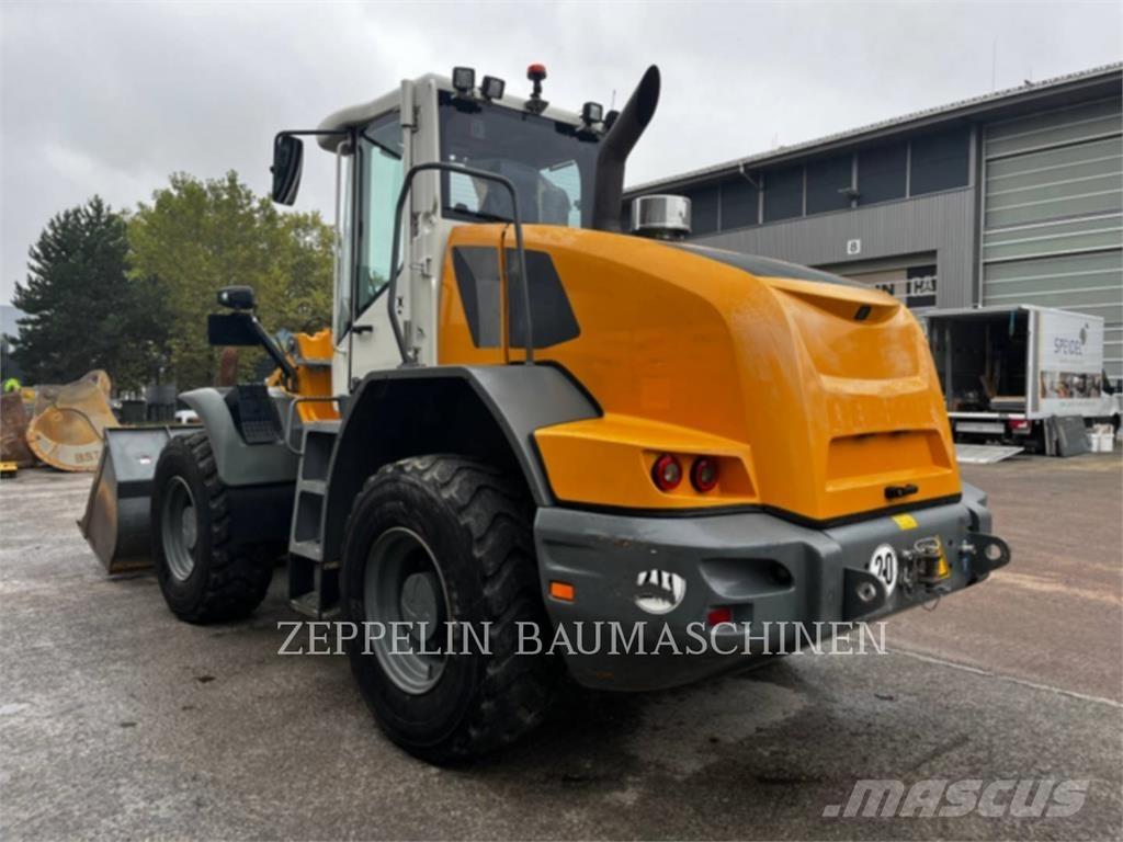 Liebherr L526 Pyöräkuormaajat