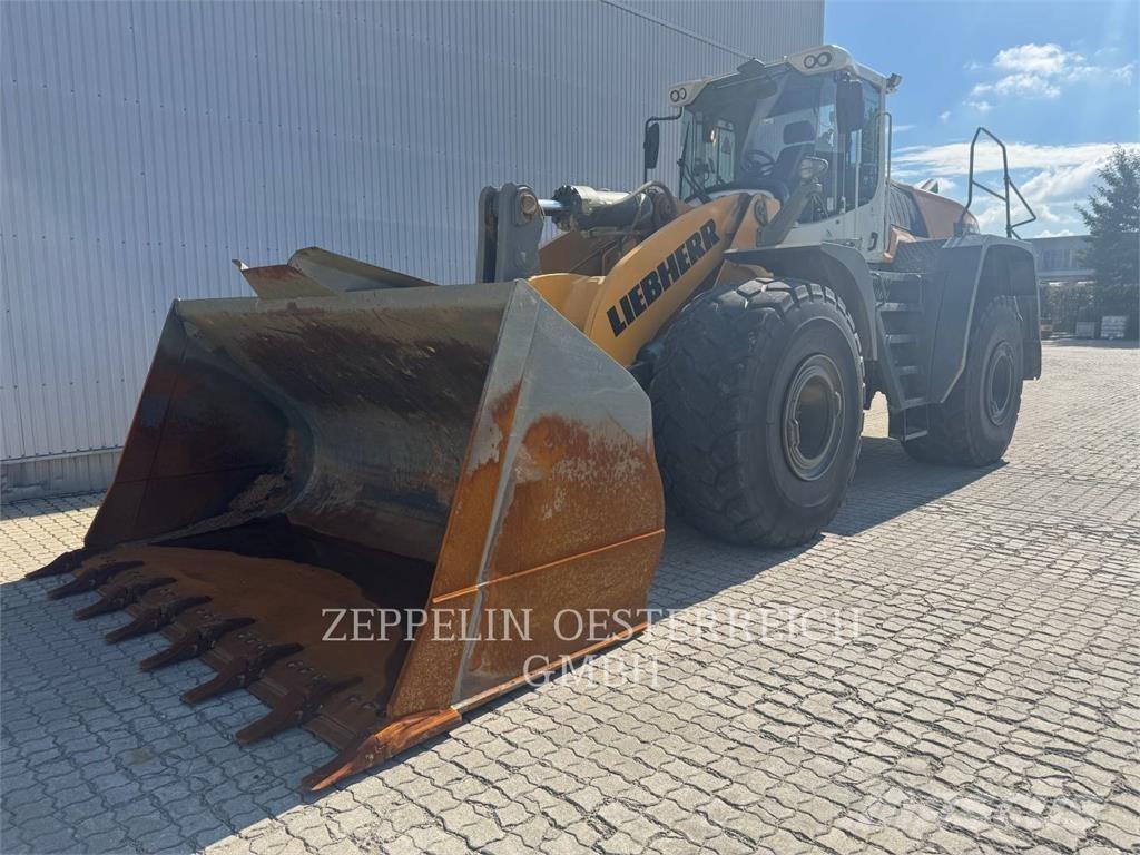 Liebherr L586 Pyöräkuormaajat