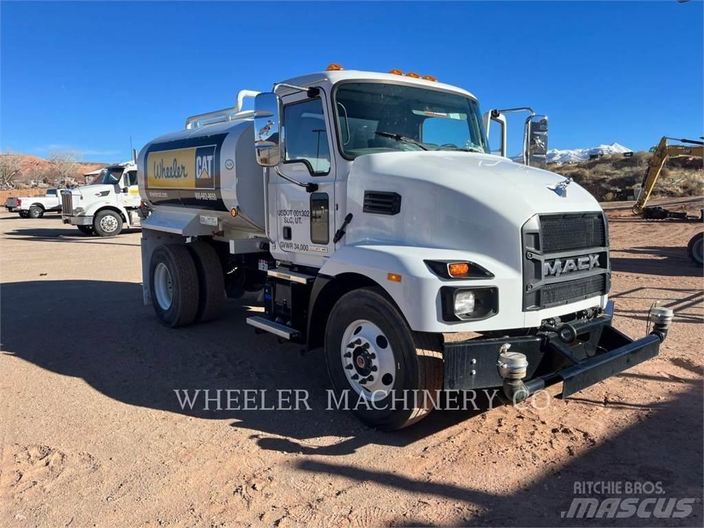 Mack WT2000 A Säiliöautot
