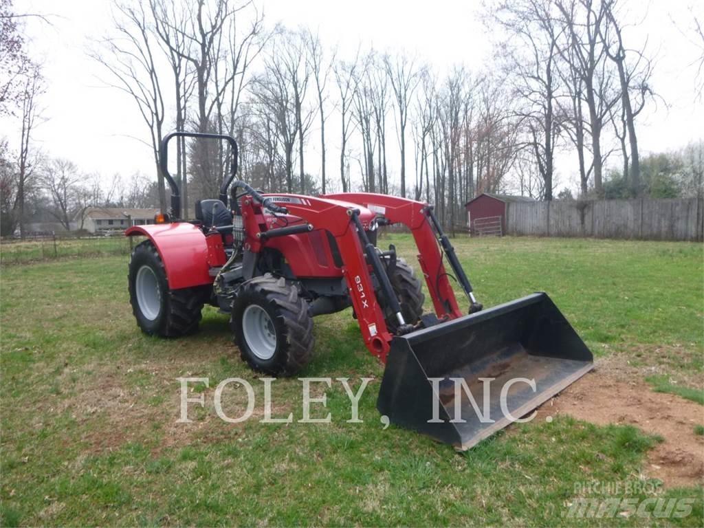 Massey Ferguson 4610 Kaivurikuormaajat