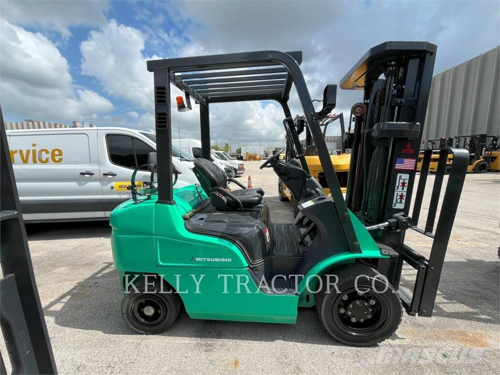 Mitsubishi MITFG25N Nestekaasutrukit