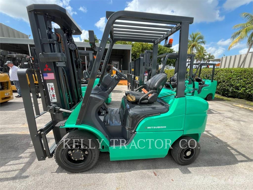 Mitsubishi MITFG25N Nestekaasutrukit