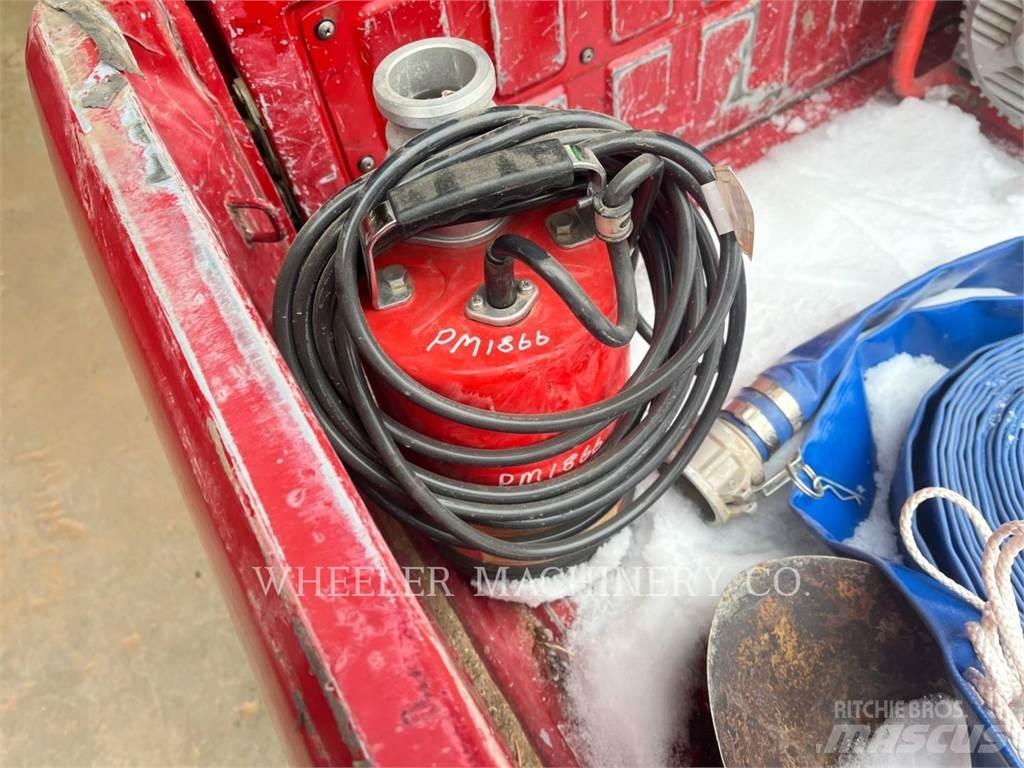 MultiQuip 2 ST2037 Vesipumput